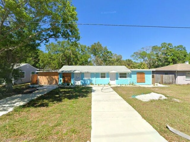 House image located at Seminole, FL 33772