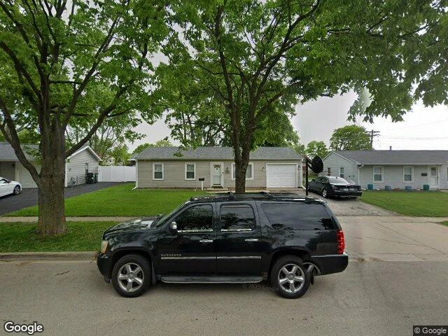 House image located at Streamwood, IL 60107