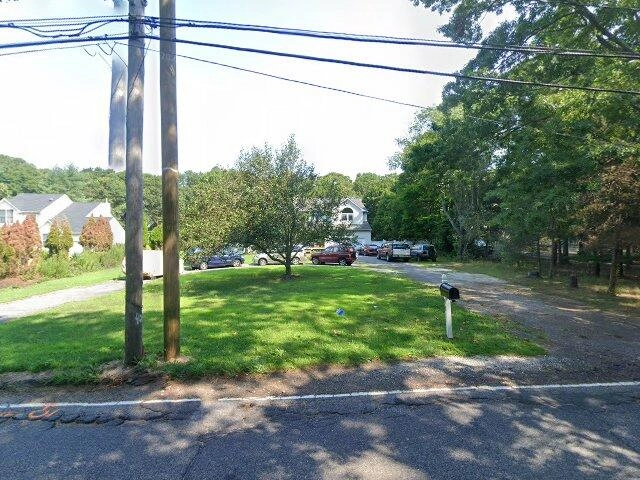 House image located at Middle Island, NY 11953