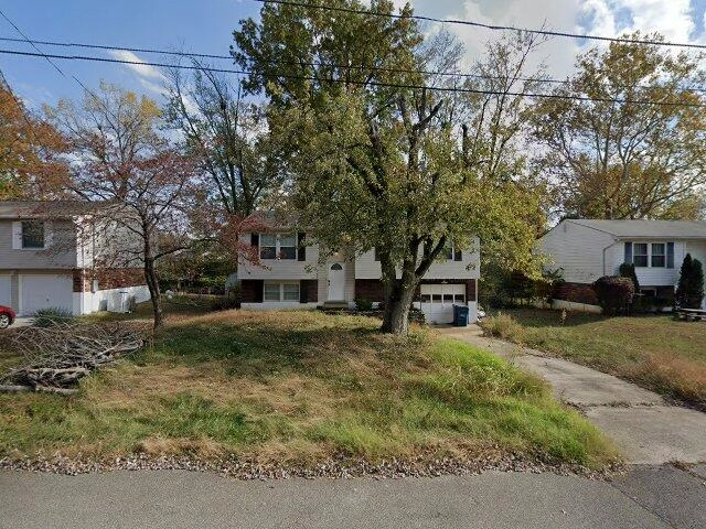 House image located at Louisville, KY 40291