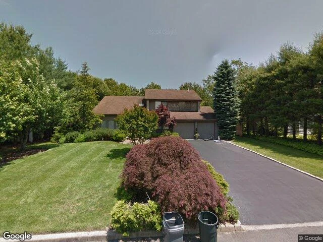 House image located at Commack, NY 11725