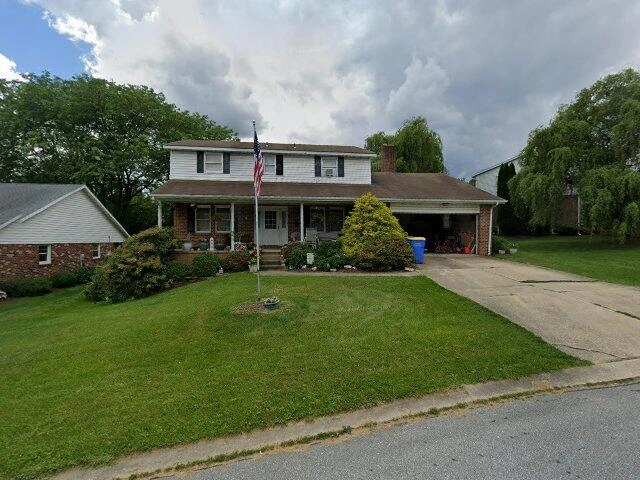 House image located at York, PA 17402
