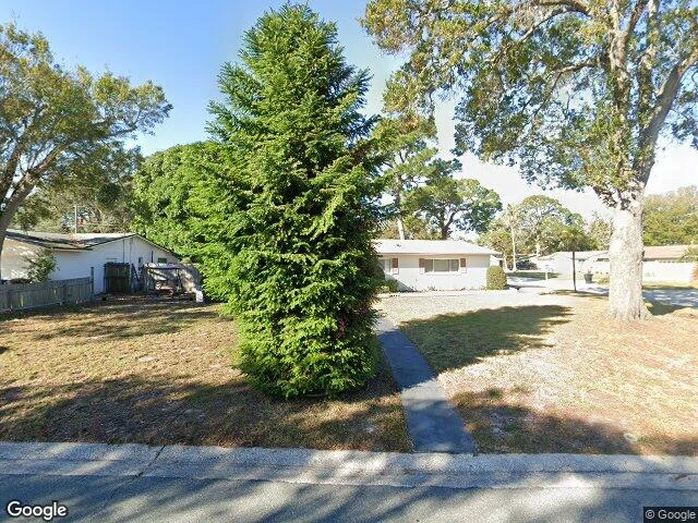 House image located at Saint Petersburg, FL 33712