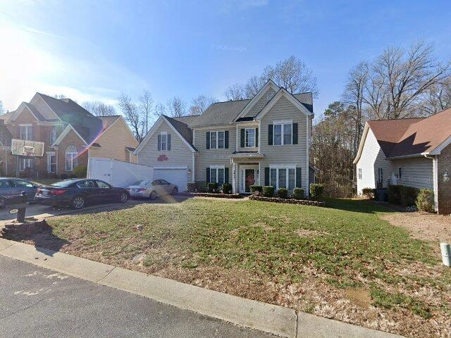 House image located at Charlotte, NC 28213