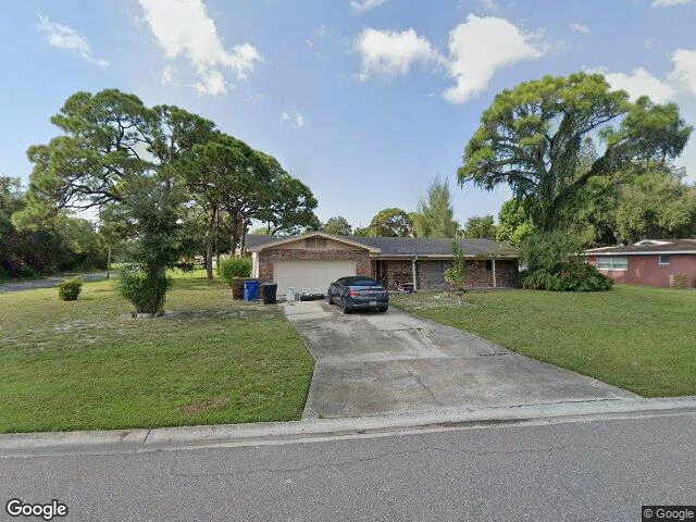 House image located at Saint Petersburg, FL 33712