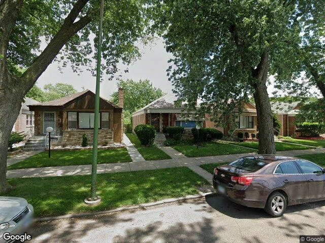 House image located at Chicago, IL 60617