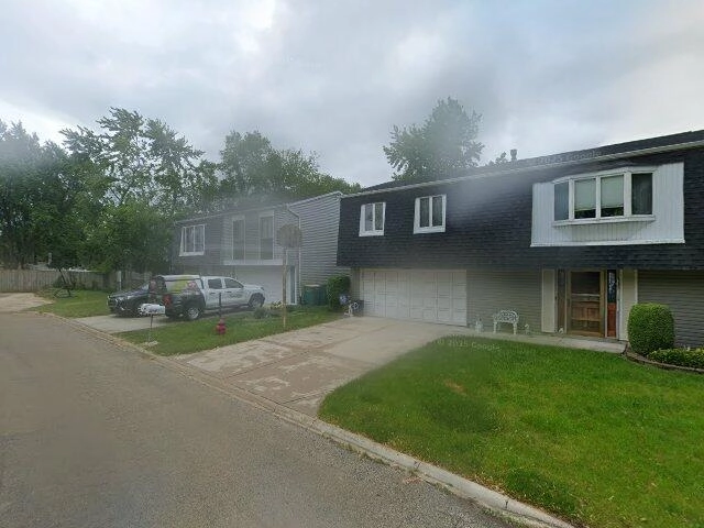 House image located at Joliet, IL 60431