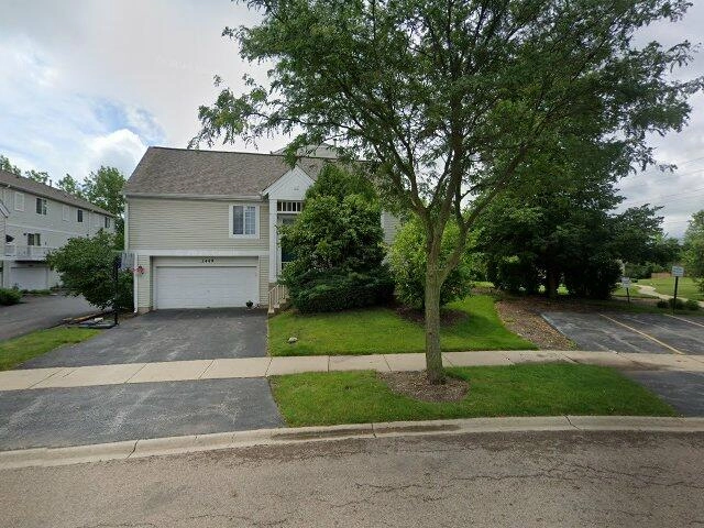 House image located at Aurora, IL 60504