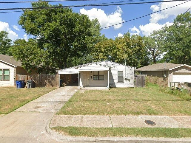 House image located at Dallas, TX 75210