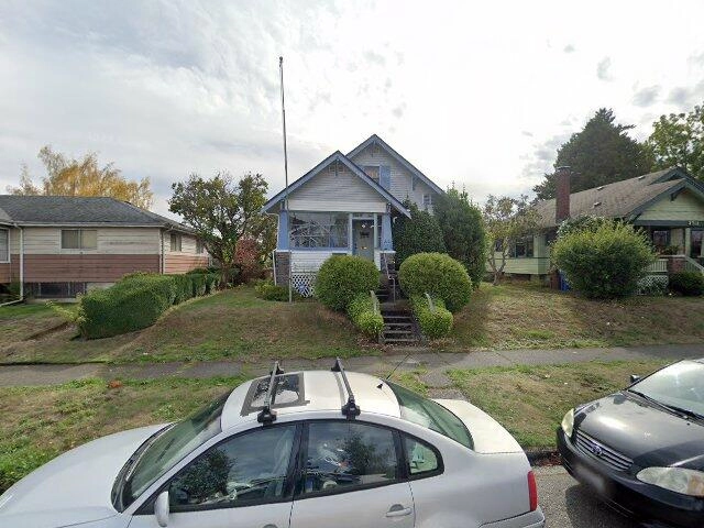 House image located at Omaha, NE 68108