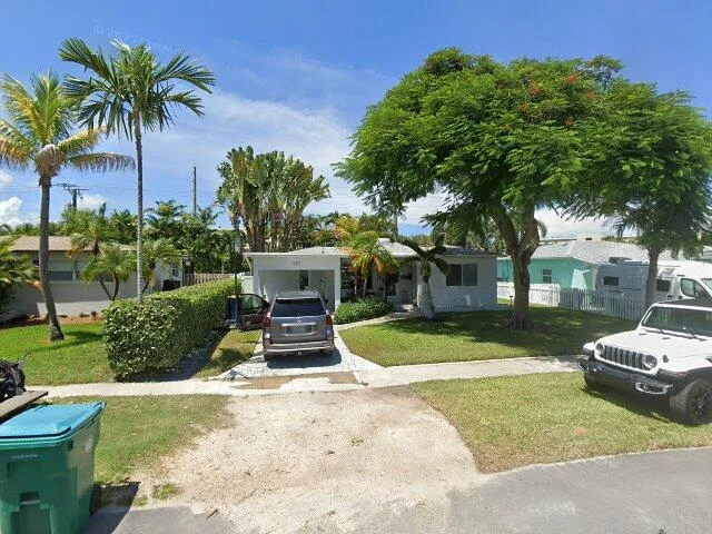 House image located at Dania, FL 33004