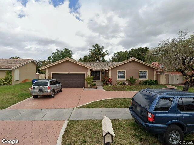 House image located at Hialeah, FL 33015
