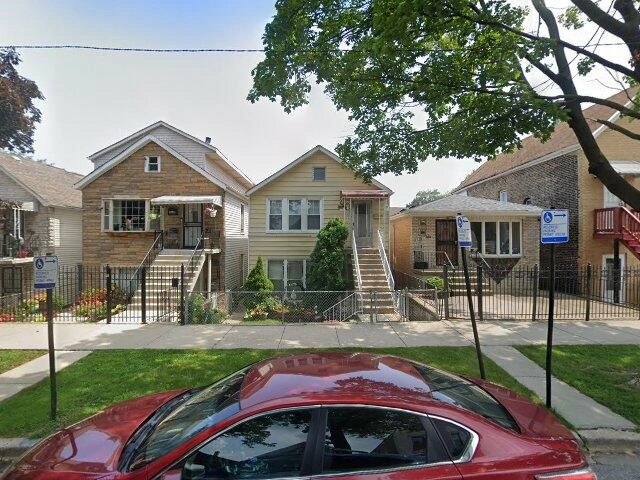 House image located at Chicago, IL 60608