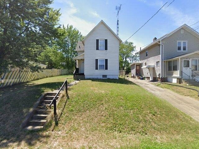House image located at Canton, OH 44705