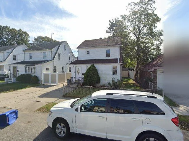 House image located at Saint Albans, NY 11412