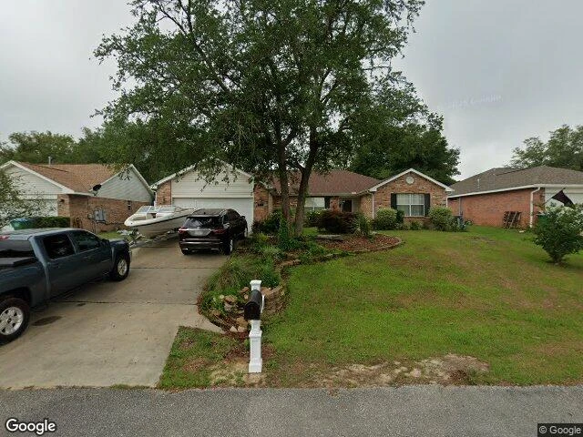 House image located at Crestview, FL 32539