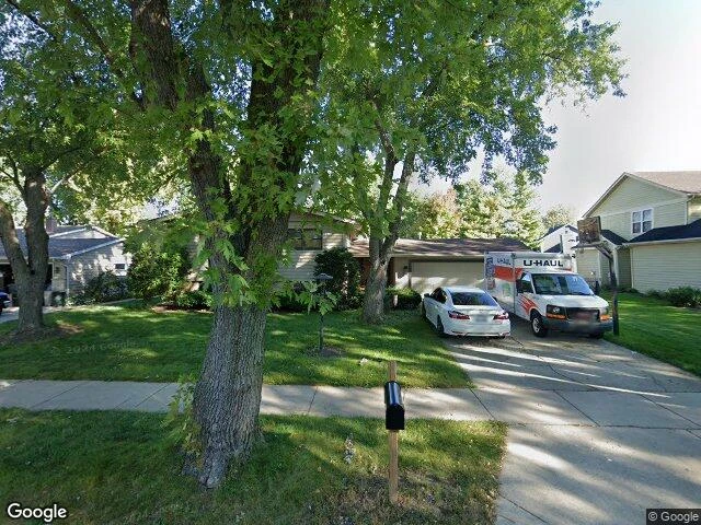 House image located at South Elgin, IL 60177