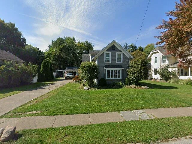 House image located at Huron, OH 44839