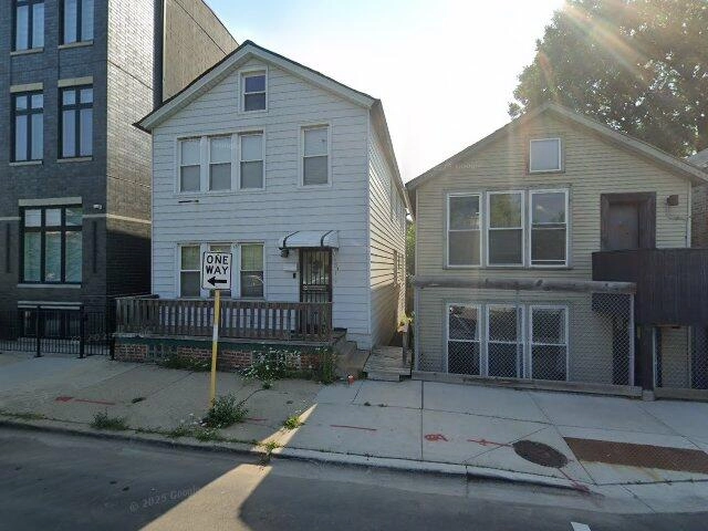 House image located at Chicago, IL 60616