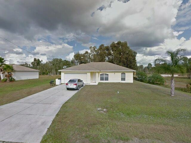 House image located at Fort Myers, FL 33913