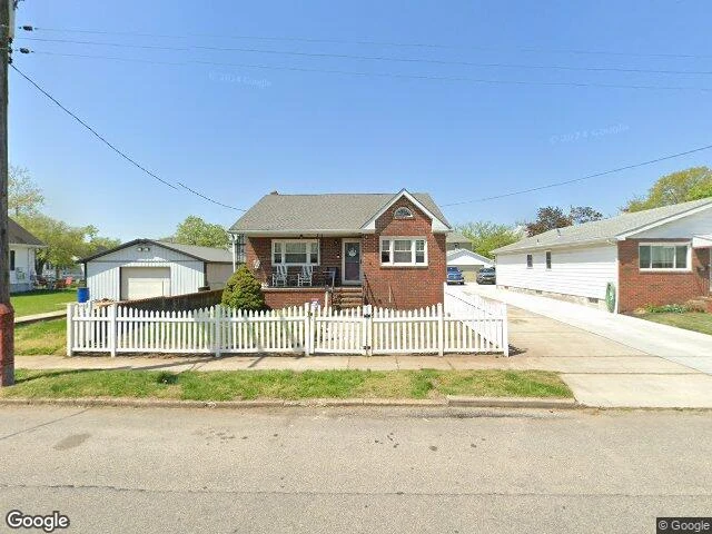 House image located at Paulsboro, NJ 08066