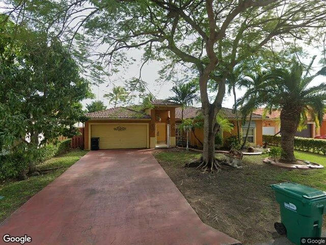 House image located at Miami, FL 33196