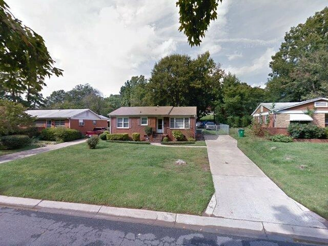 House image located at Charlotte, NC 28208