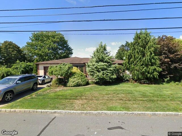 House image located at Lindenhurst, NY 11757