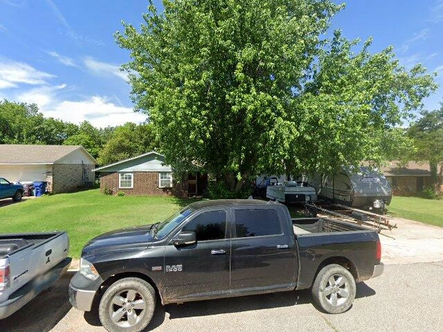 House image located at Guthrie, OK 73044