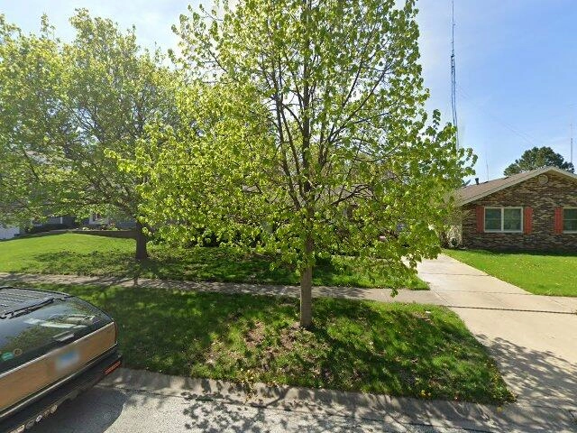 House image located at North Aurora, IL 60542