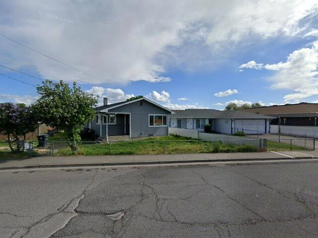 House image located at Medford, OR 97501