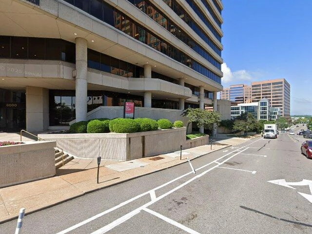 House image located at Saint Louis, MO 63105