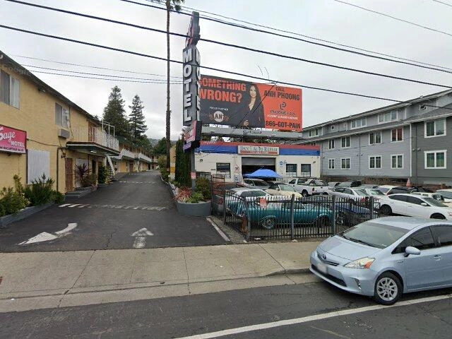 House image located at Oakland, CA 94619