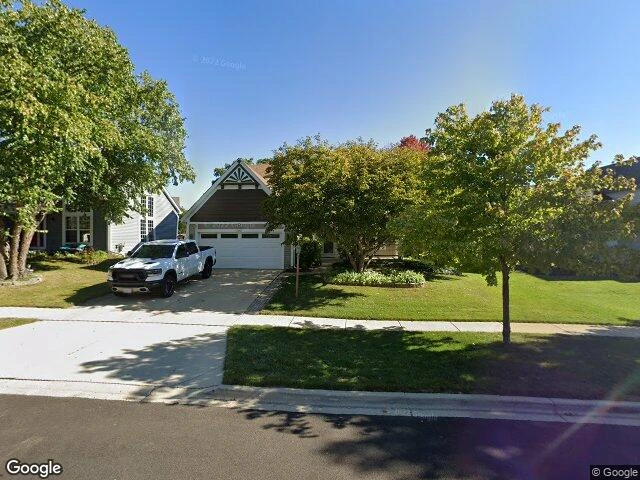 House image located at South Elgin, IL 60177