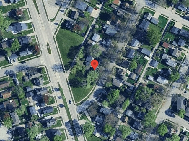 House image located at Green Bay, WI 54303