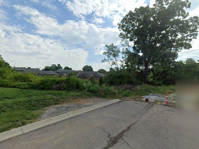 House image located at Cincinnati, OH 45211