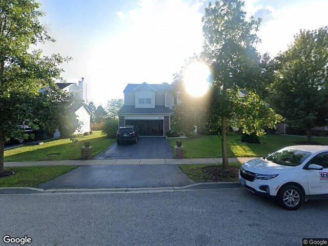 House image located at Round Lake, IL 60073