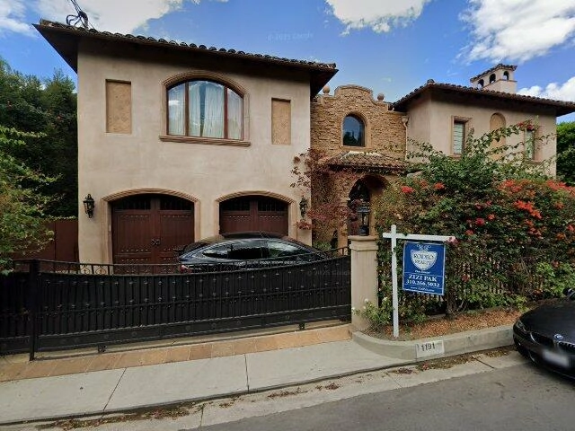 House image located at Los Angeles, CA 90049