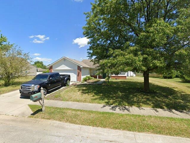 House image located at Avon, IN 46123
