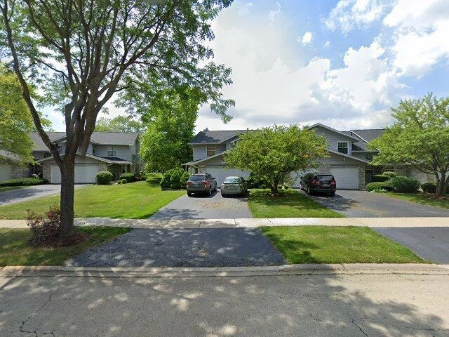 House image located at Addison, IL 60101