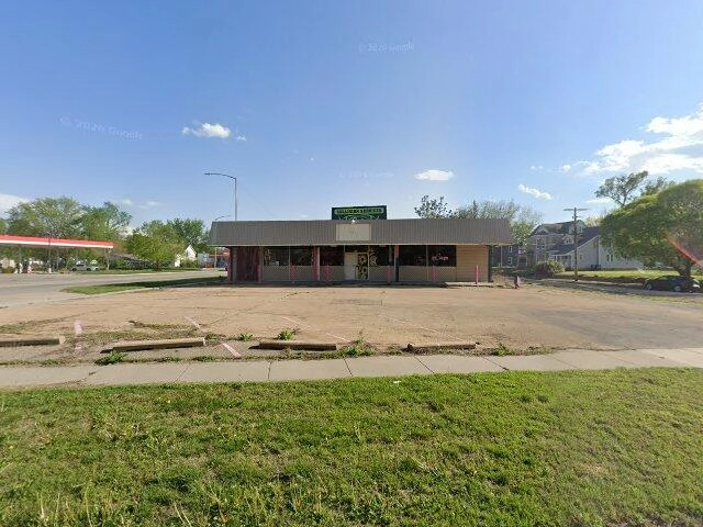 House image located at Topeka, KS 66608
