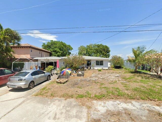 House image located at Saint Petersburg, FL 33706