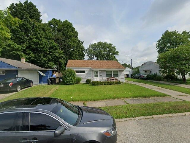 House image located at South Bend, IN 46614