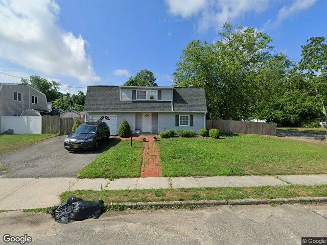 House image located at Selden, NY 11784