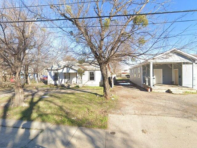 House image located at Dallas, TX 75211