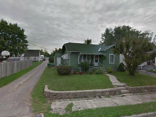 House image located at New Castle, IN 47362