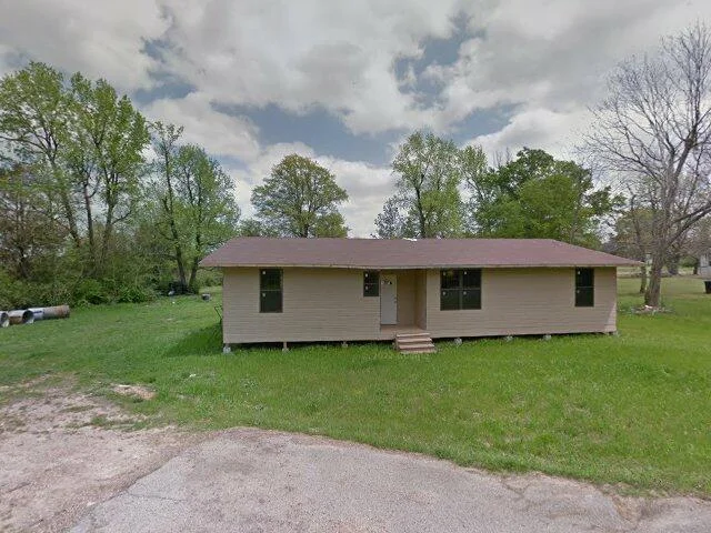 House image located at De Kalb, TX 75559