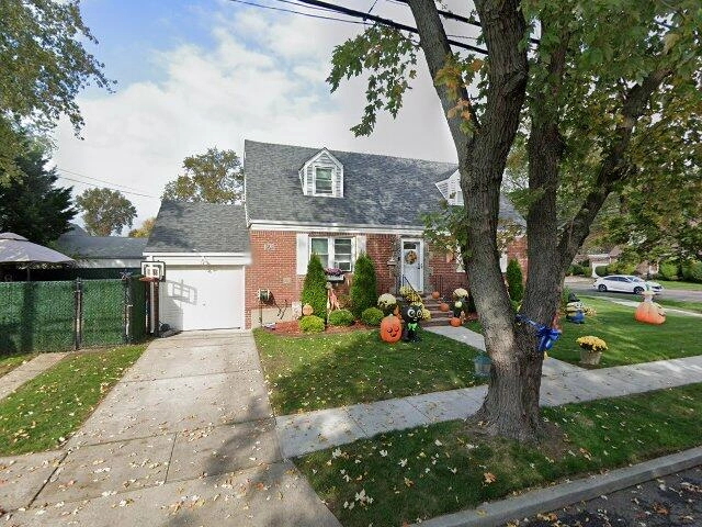 House image located at New Hyde Park, NY 11040