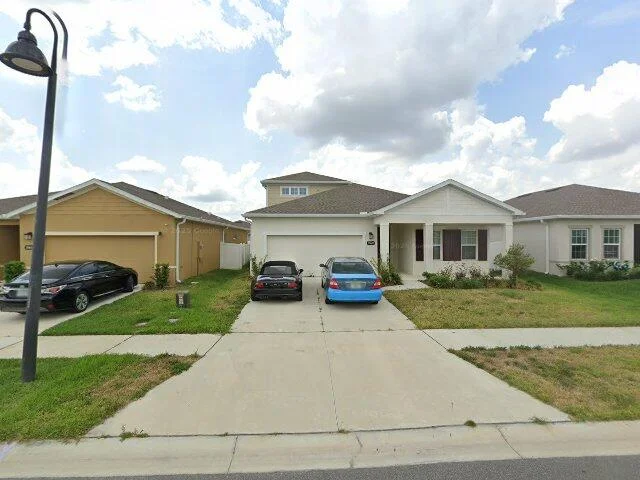 House image located at Zephyrhills, FL 33541