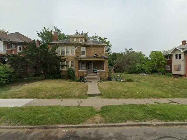 House image located at Indianapolis, IN 46225